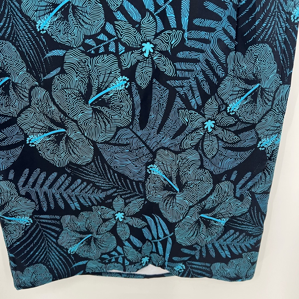 RipSkirt Hawaii blue hibiscus floral wrap skirt - Picture 5 of 10